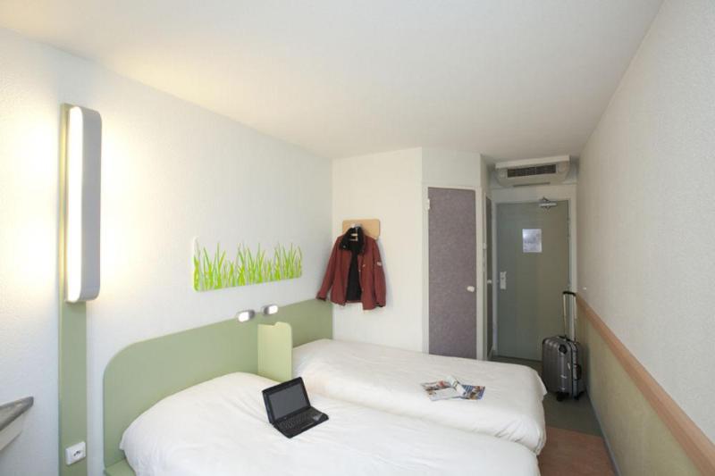 Ibis Budget Carcassonne La Cite エクステリア 写真