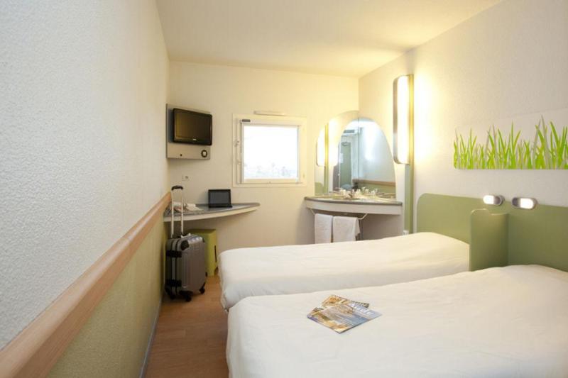 Ibis Budget Carcassonne La Cite エクステリア 写真